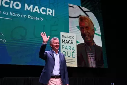 La renuncia de Macri a ser candidato, si bien era previsible, sirve para ordenar el tablero de la oposición