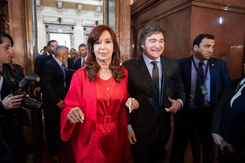 La exmandataria, Cristina Fernndez ; y el actual, Javier Milei.